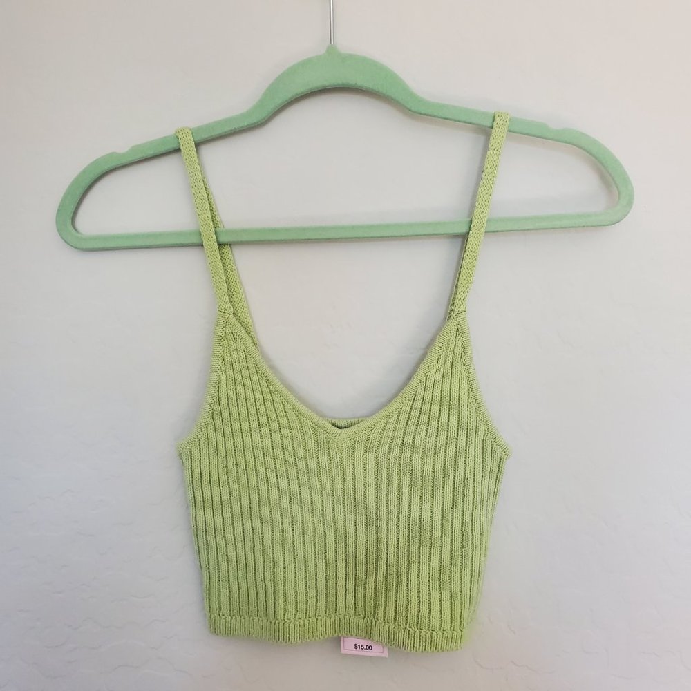 NWT- WILD FABLE Crop Top size XS Sage Green